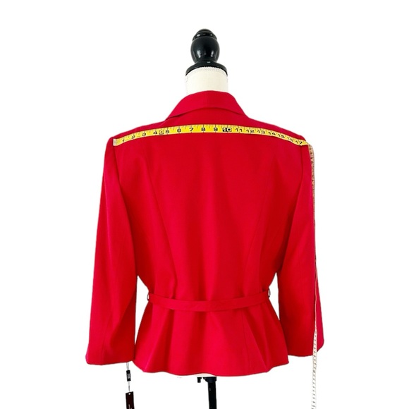 Tahari ASL Women’s Red Long Sleeve Belted Gold Hardware Skirt Suit Size 14 - Picture 5 of 14